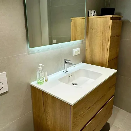 Apartment J1 - Urban In *